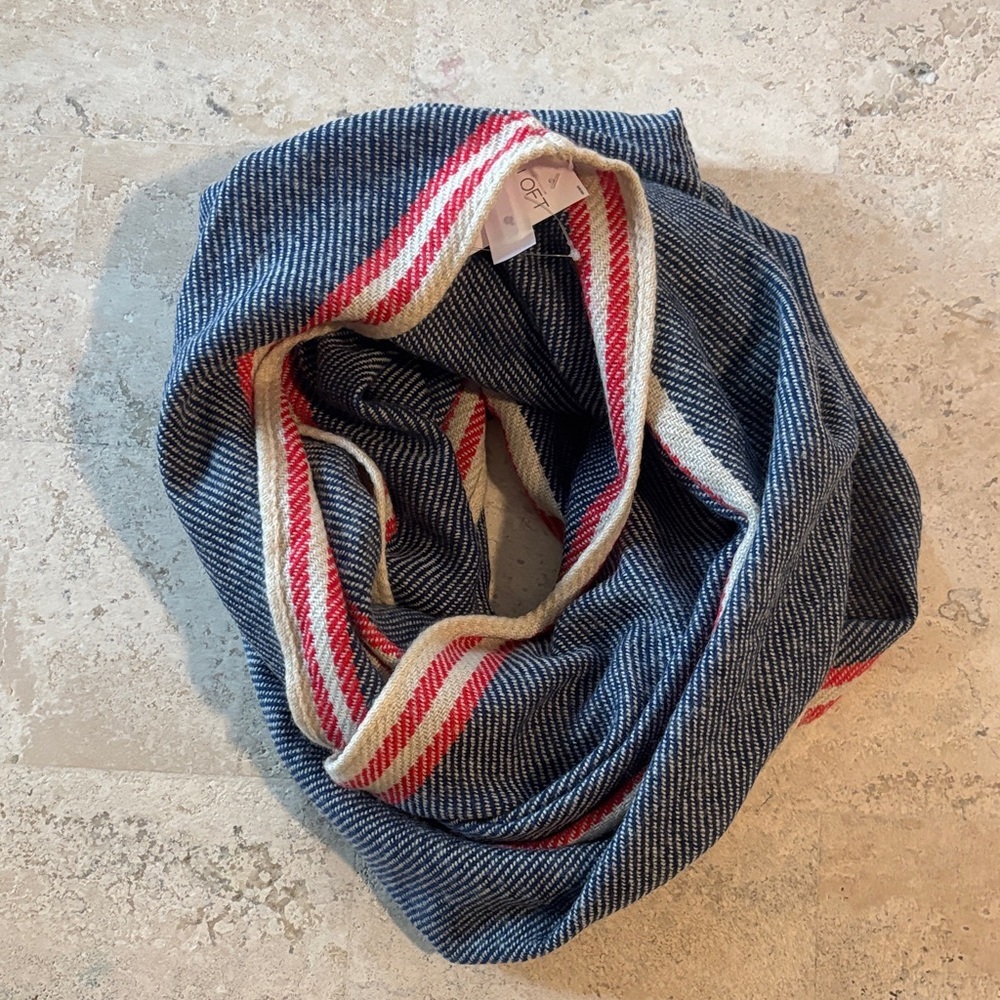 Ann Taylor LOFT‎ infinity wrap Blue and Red Striped Scarf NWT
